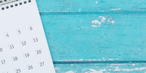 Kalender_på_bord_finansdatoer_for_2022